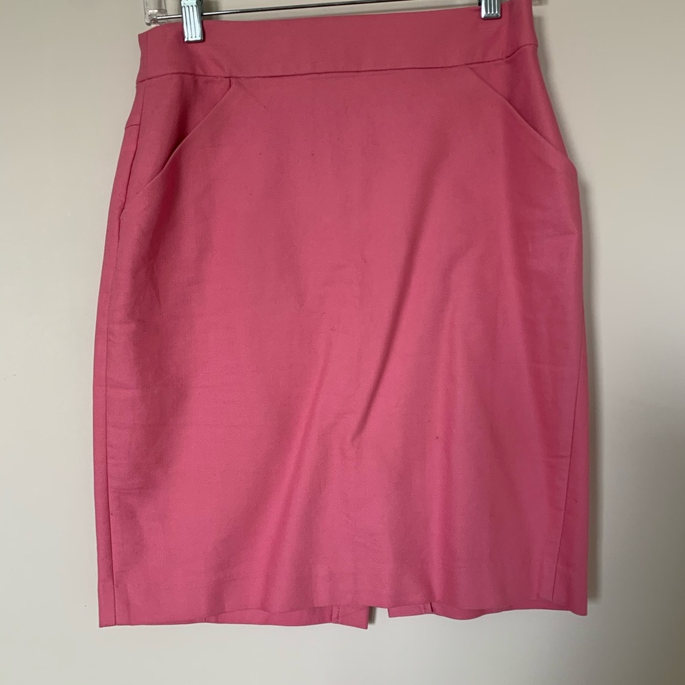 J Crew pink pencil skirt, new, size 4